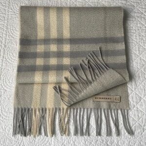 Burberry Cashmere Nova Check Plaid Scarf Gray Cream Unisex